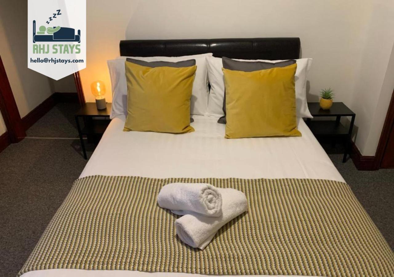 Rodsley - 2 Bedroom 1St Floor Flat Free Parking Wifi And Netflix Gateshead Zewnętrze zdjęcie