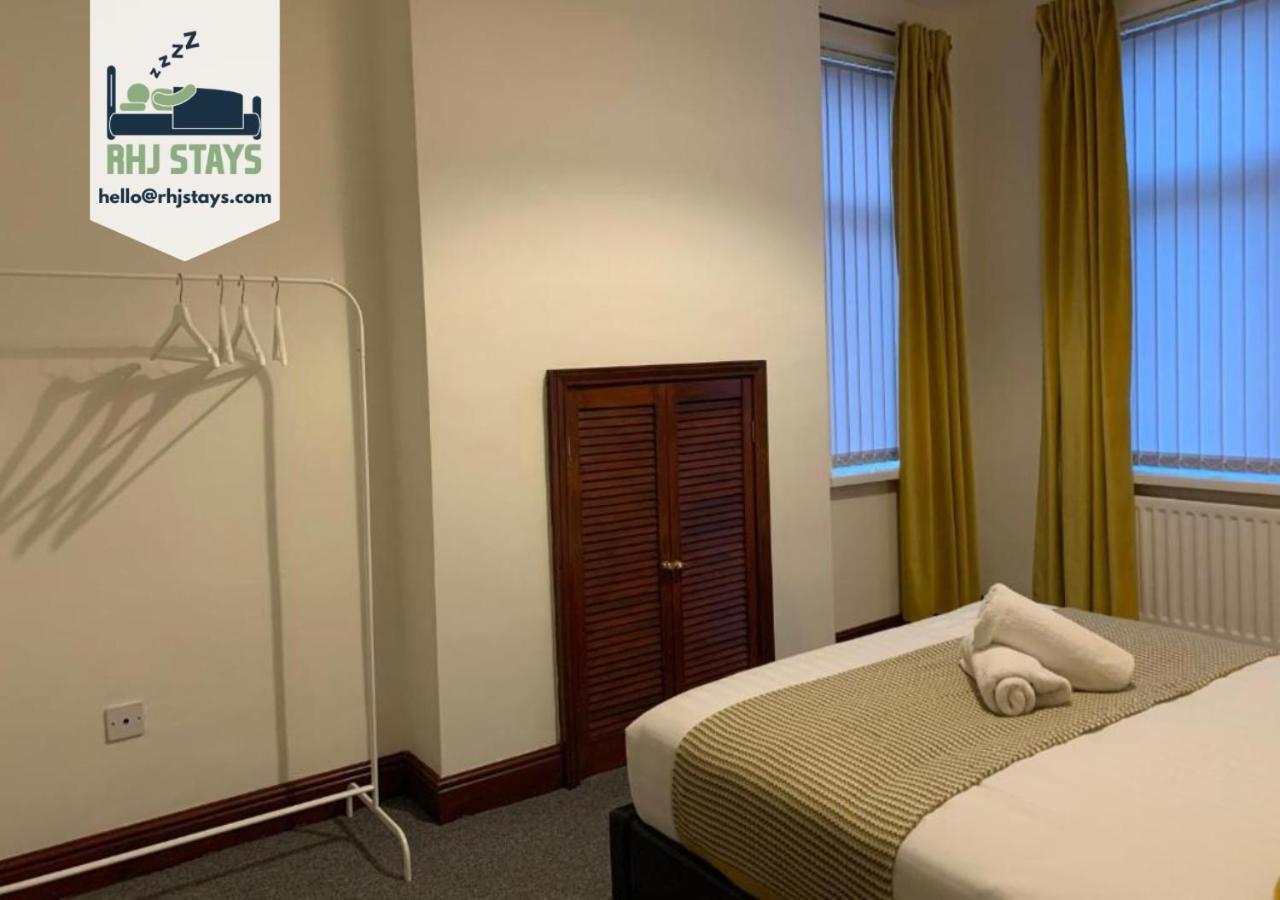 Rodsley - 2 Bedroom 1St Floor Flat Free Parking Wifi And Netflix Gateshead Zewnętrze zdjęcie